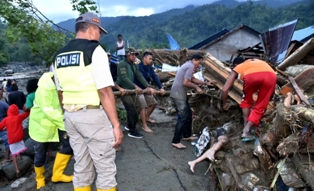 Korban Tewas Musibah Banjir Bandang Jayapura Jadi 42 Orang
