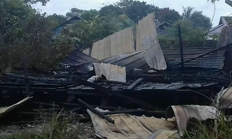 Rumah Janda di Jalan Busiri Timika Ludes Dilalap Api