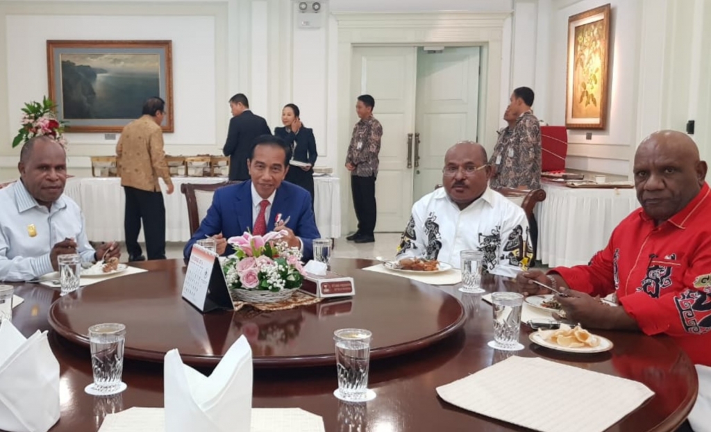 Ini Hasil Pertemuan Presiden Dengan Gubernur Papua Soal Divestasi