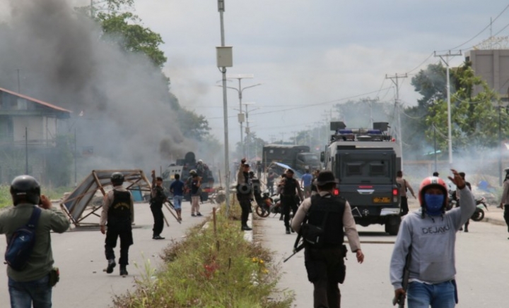 Ombudsman: Cara Bertindak Polisi Hadapi Pendemo di Papua Perlu Dievaluasi